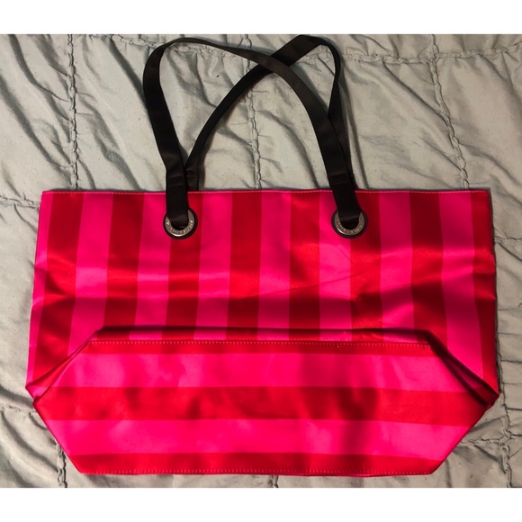 EUC Victoria’s Secret Tote - Picture 2 of 3